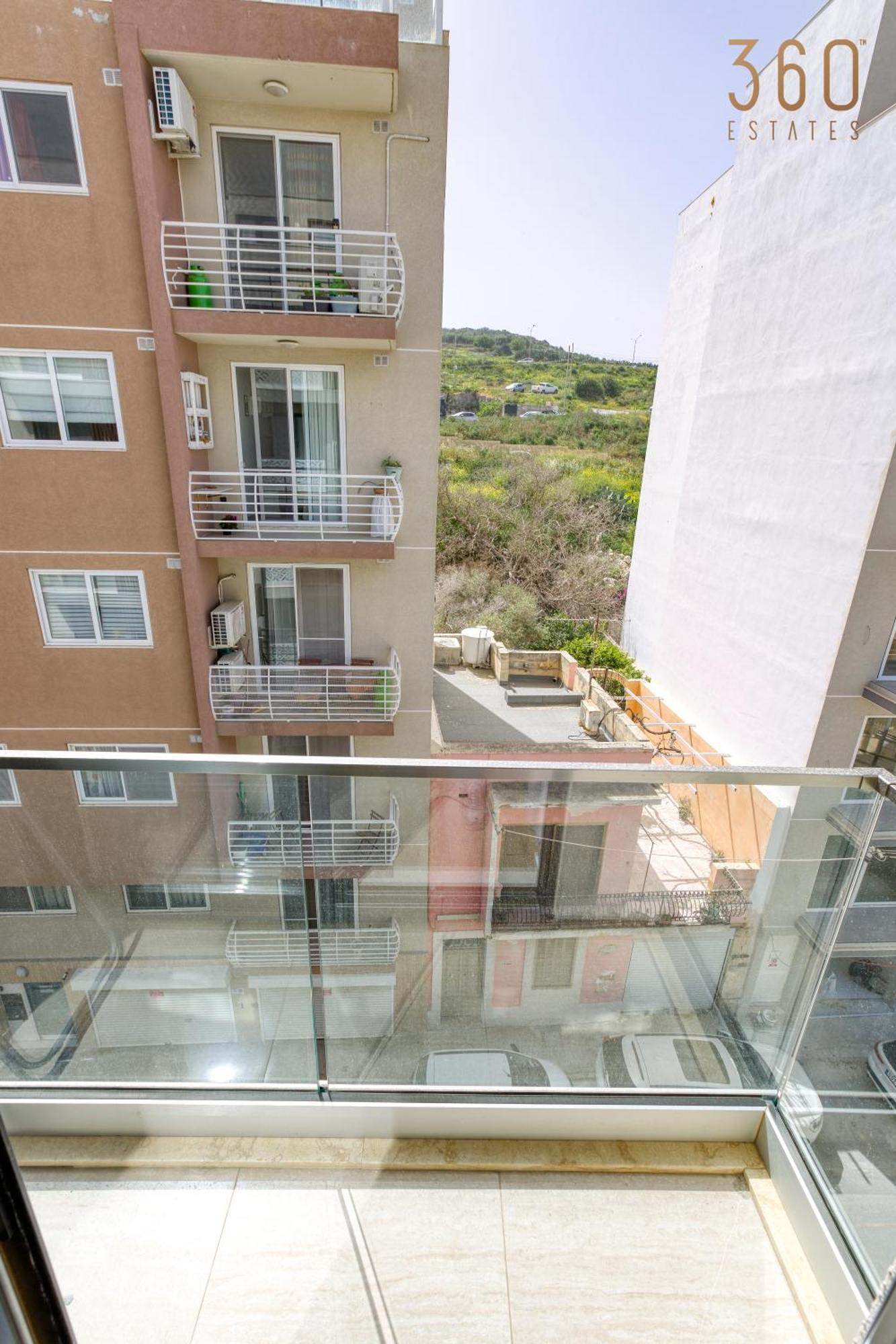 Designer 2Br Home With Stunning Views In St Pauls By 360 Estates St. Paul's Bay Luaran gambar