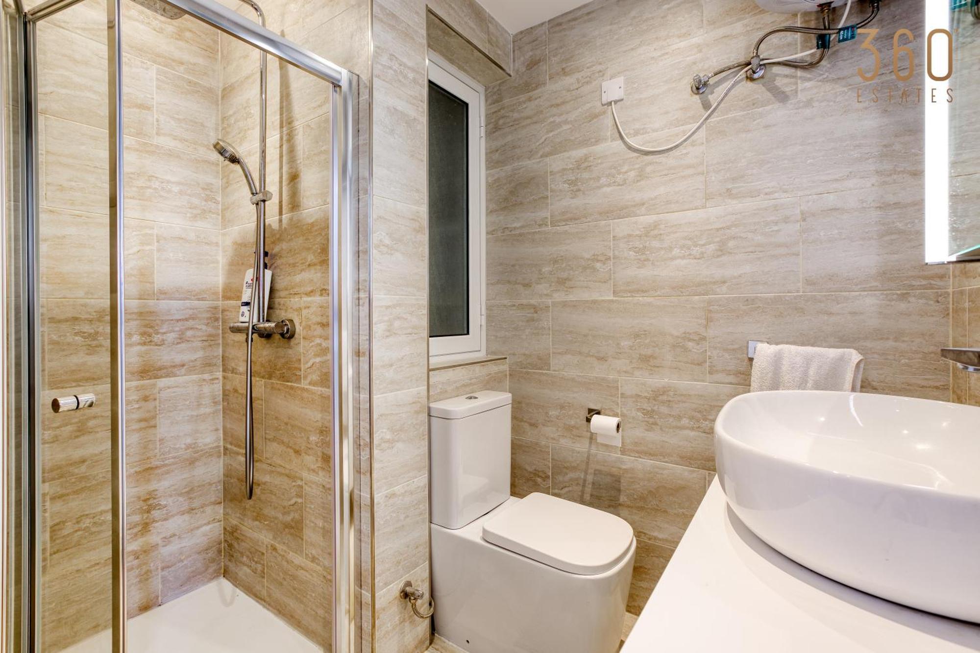 Designer 2Br Home With Stunning Views In St Pauls By 360 Estates St. Paul's Bay Luaran gambar