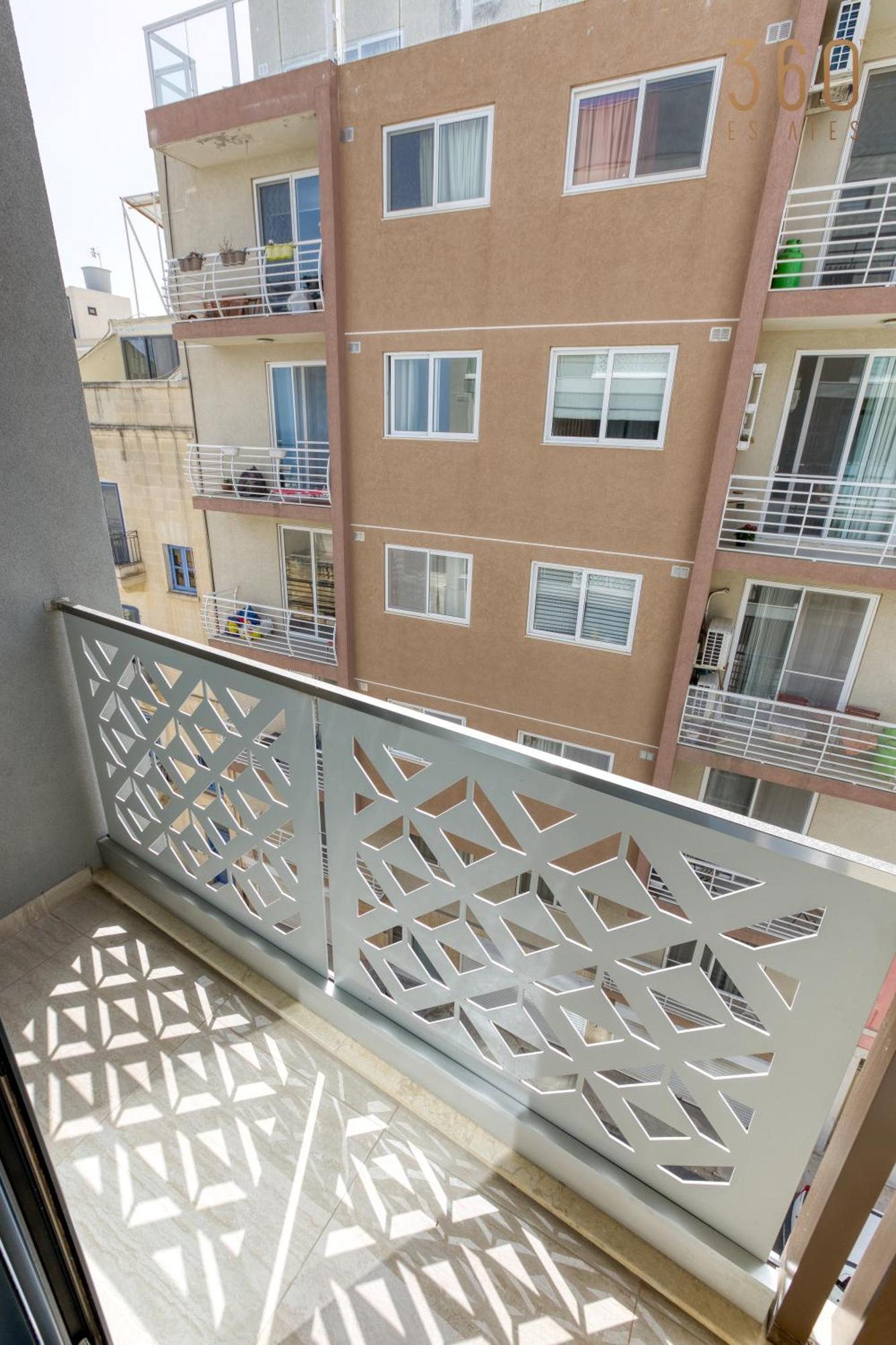 Designer 2Br Home With Stunning Views In St Pauls By 360 Estates St. Paul's Bay Luaran gambar